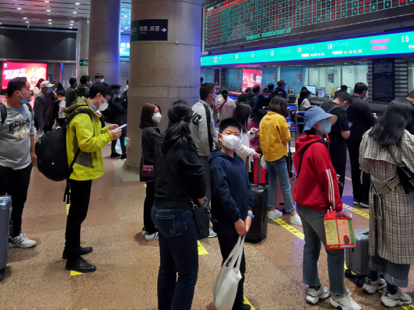 北京西站地铁怎么转车去北京南站？