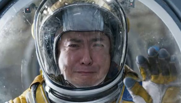 独行月球结局月球独孤月牺装落越首牲了吗
