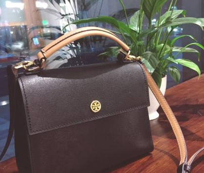 汤丽柏琦包包什么档次