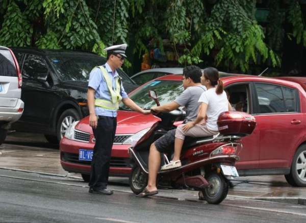 电动车怎么上牌照