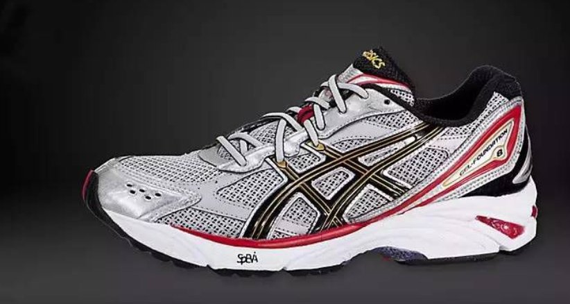 想在健身房的跑步机上跑步，购买什么样子跑步鞋合适？