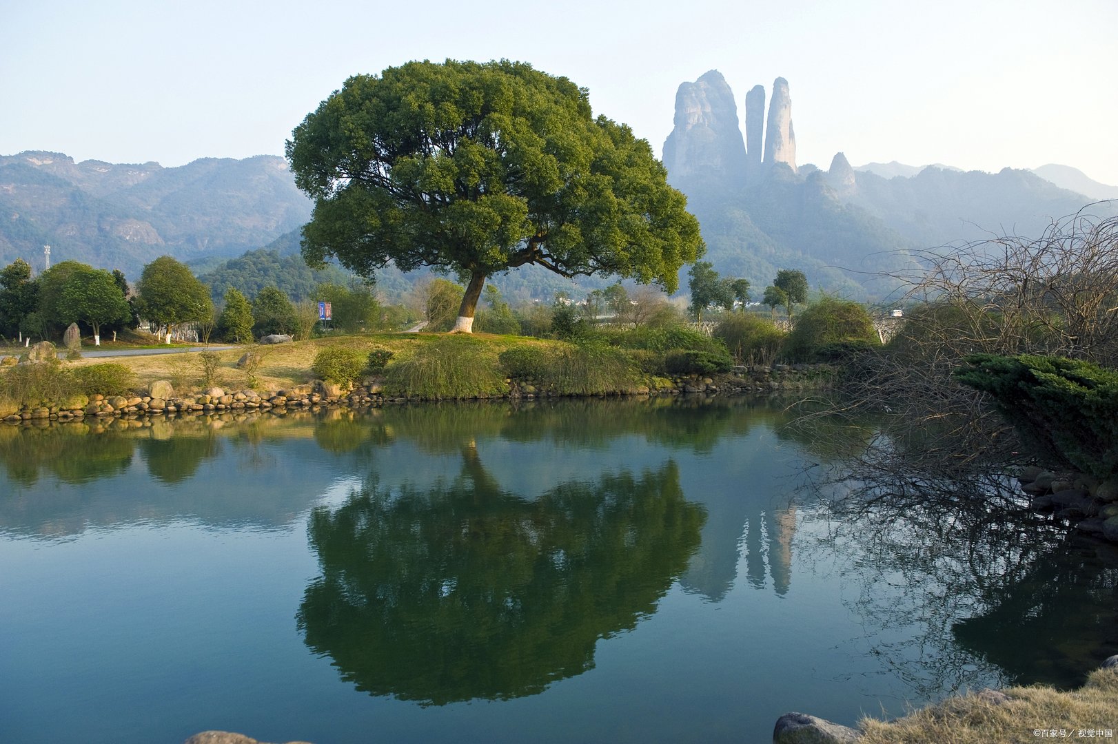 五一假期又快到了，现在流行自驾游，五一自驾游去哪里玩好？