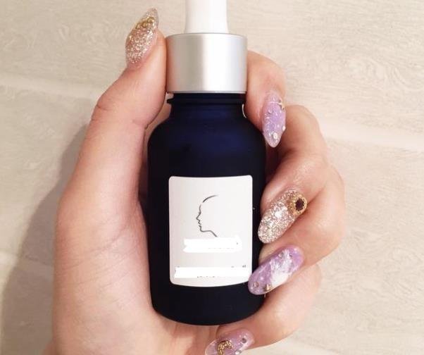 肌底液是什么东东啊·？