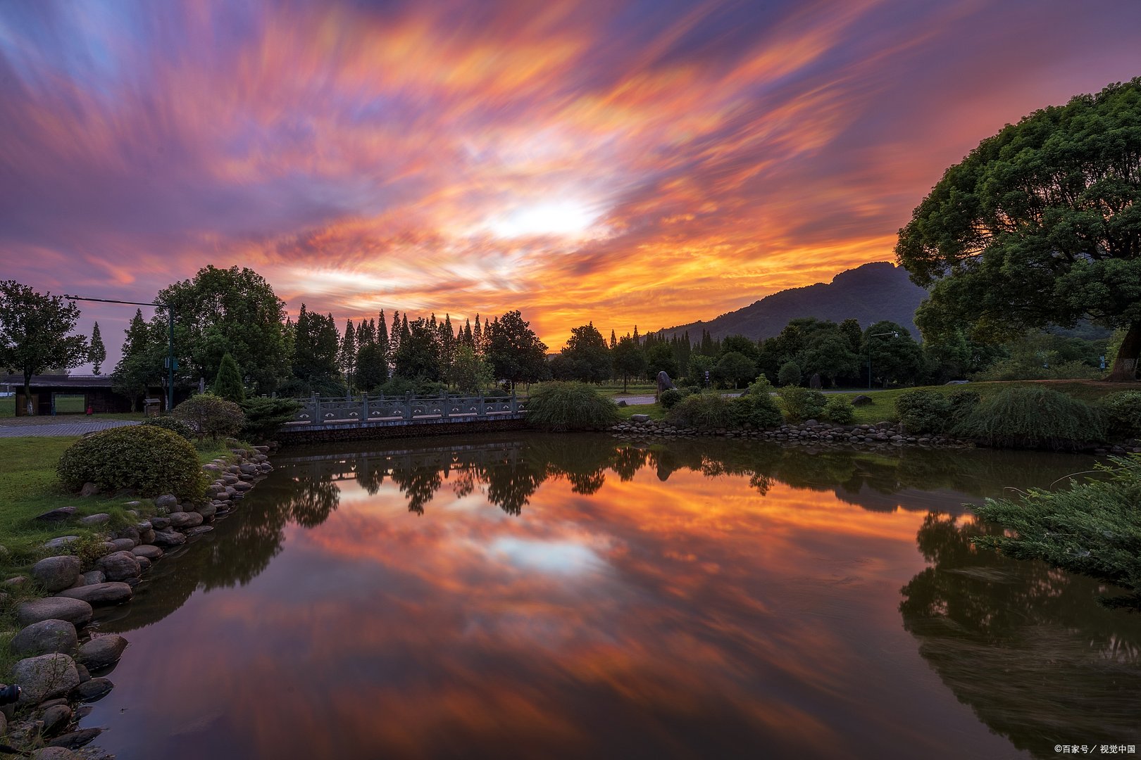 五一假期又快到了，现在流行自驾游，五一自驾游去哪里玩好？