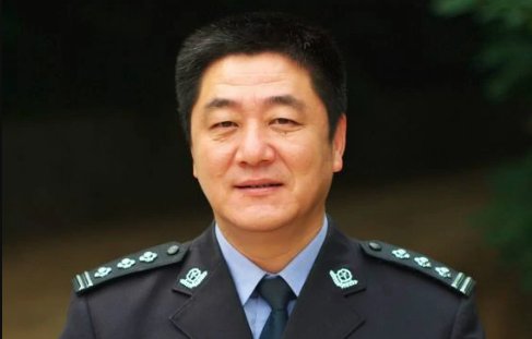 王宏琪警官年龄多大，就这个问题