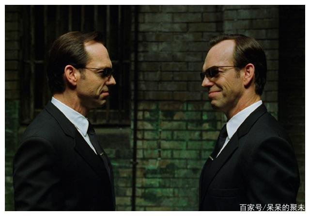 《黑客帝国4》发布角色新海报，雨果维文怎么没有回归?