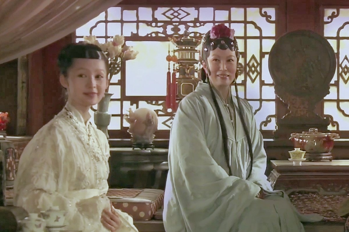 薛宝钗的前世是鬼还是仙？