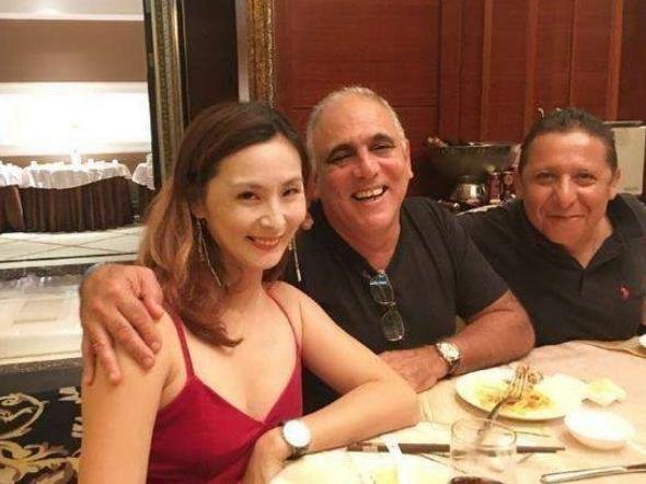 跳水女神饶琅,颜值爆表,39岁上相亲节目失败,那现在还是单身吗?