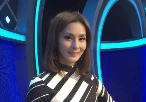 跳水女神饶琅,颜值爆表,39岁上相亲节目失败,那现在还是单身吗?