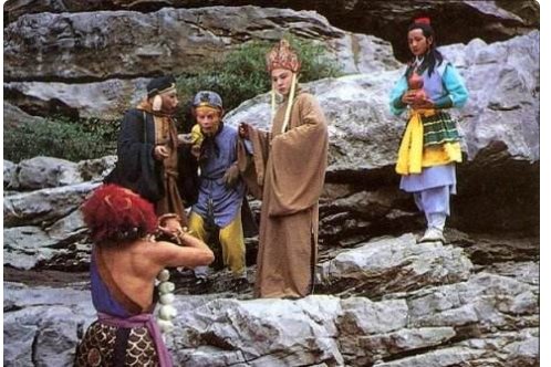 西游记21回主要内容介绍200至300字！